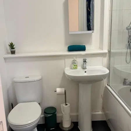 Lovelyhome4 Family & Contractors Holiday home