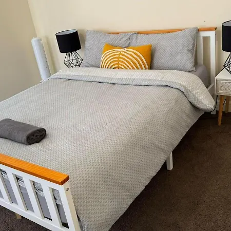 Holiday home Lovelyhome4 Family & Contractors Leeds *