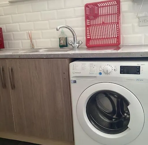 Lovelyhome4 Family & Contractors *