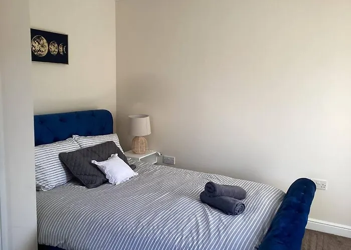 Lovelyhome4 Family & Contractors Holiday home