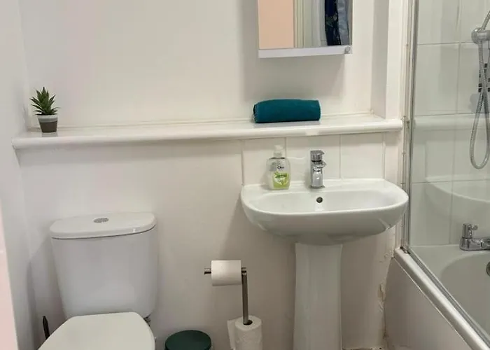 Lovelyhome4 Family & Contractors Holiday home