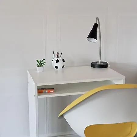 Dom wakacyjny Lovelyhome4 Family & Contractors *